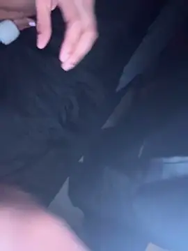 Snapshot of YeahhhitsBreezy chatting on 12.23.25 YeahhhitsBreezy online show from 12.23.25