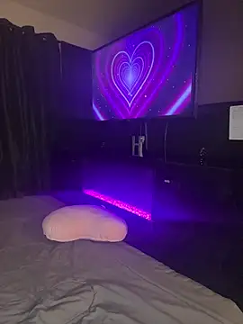 YeahhhitsBreezy online show from 01.19.26