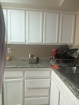 YeahhhitsBreezy online show from 03.30.26