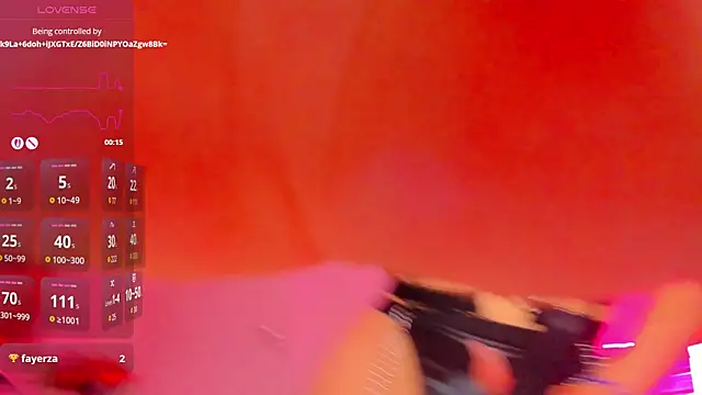 Snapshot of TiaBelle chatting on 10.31.25 TiaBelle online show from 10.31.25