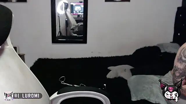 Iluromi online show from 01.05.26