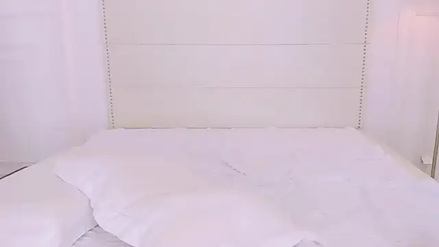 NoraAddams online show from 03.16.26