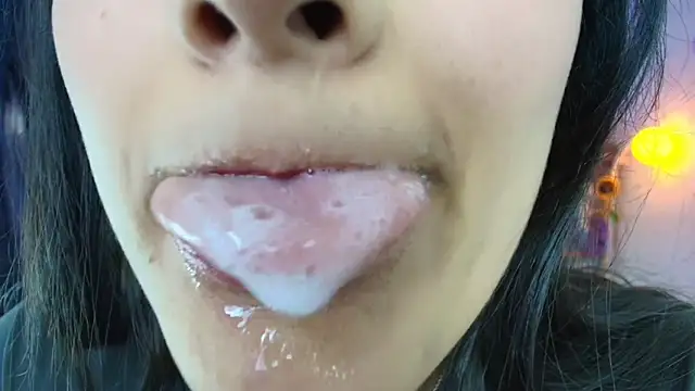 Hinata 21  online show from 04.06.26