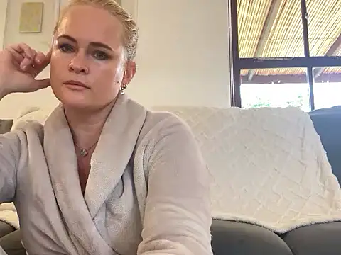 Sweet-TessaXX online show from 10.01.25