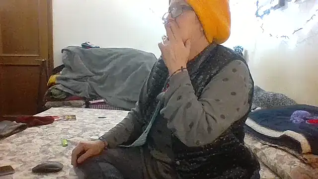 Snapshot of DOLCECOPPIA2025 chatting on 12.20.25 DOLCECOPPIA2025 online show from 12.20.25