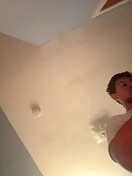 Snapshot of juanjR11 chatting on 11.19.25 juanjR11 online show from 11.19.25