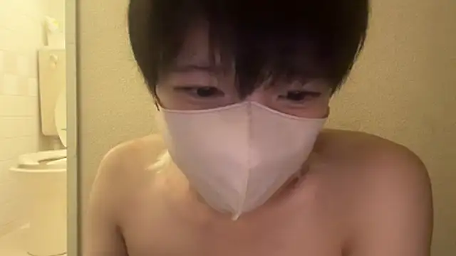 Snapshot of tora3220 chatting on 09.28.25 tora3220 online show from 09.28.25