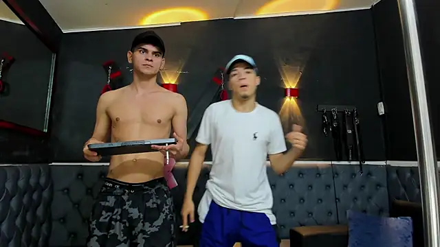 Snapshot of liam_coleman25 chatting on 11.21.25 liam coleman25 online show from 11.21.25