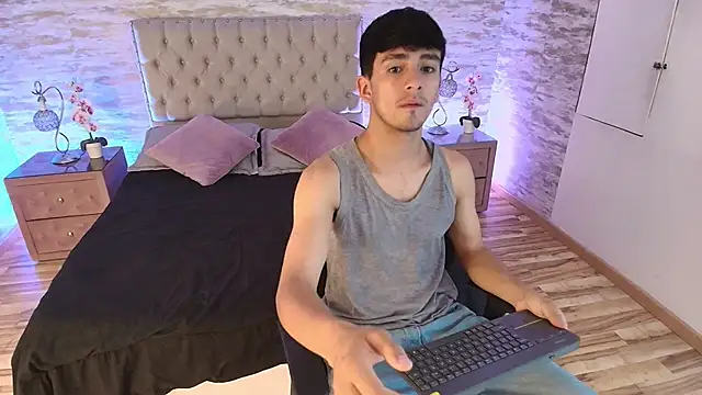 Axel Draven online show from 04.15.26