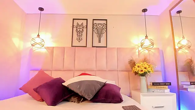 Charlotte hall  online show from 11.15.25