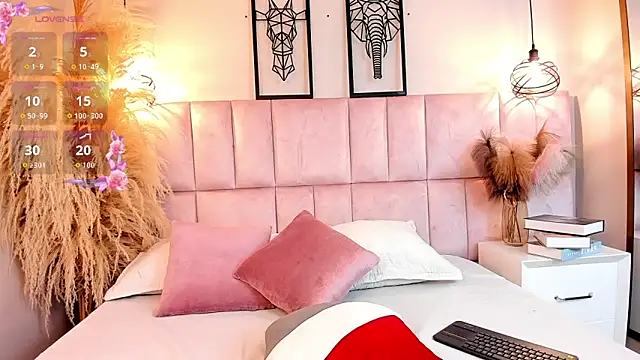 Charlotte hall  online show from 12.20.25