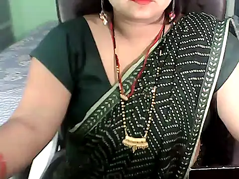 BABITA KUMARII online show from 10.24.25