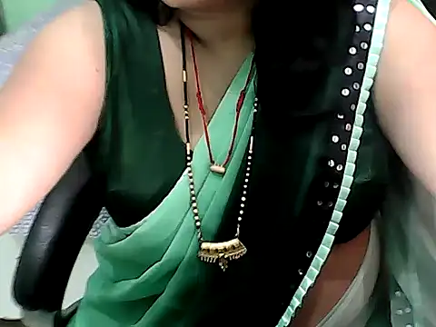 BABITA KUMARII online show from 04.06.26