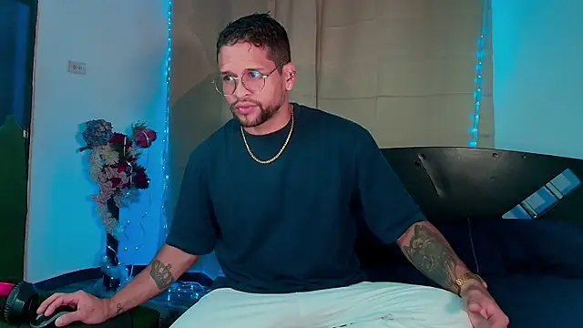 LucasGaeel online show from 10.09.25