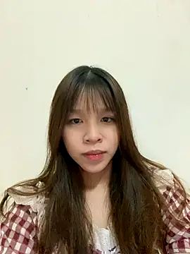 Snapshot of Hanaa07_ chatting on 10.05.25 Hanaa07 online show from 10.05.25