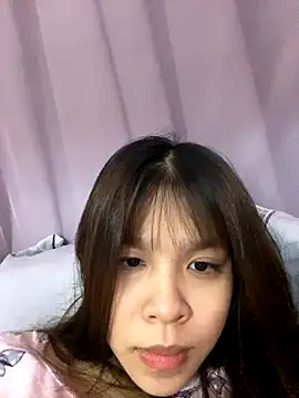 Snapshot of Hanaa07_ chatting on 11.02.25 Hanaa07 online show from 11.02.25