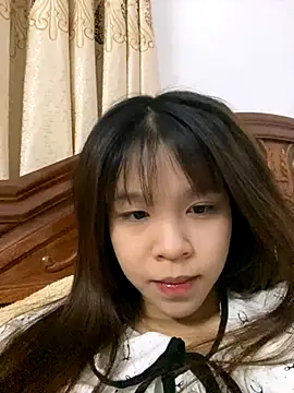 Snapshot of Hanaa07_ chatting on 11.29.25 Hanaa07 online show from 11.29.25