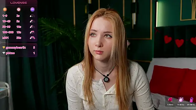 LiraKink online show from 02.17.26