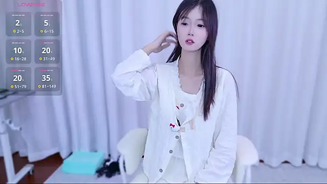 Snapshot of PUTAO_ chatting on 10.16.25 PUTAO online show from 10.16.25