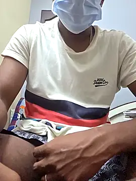 Snapshot of handsome_blg_tam chatting on 10.07.25 handsome blg tam online show from 10.07.25