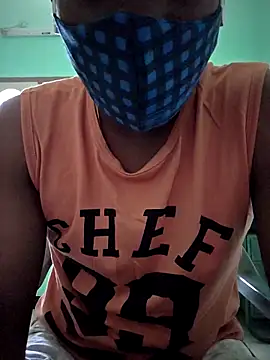 Snapshot of handsome_blg_tam chatting on 10.22.25 handsome blg tam online show from 10.22.25