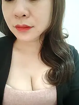 Snapshot of Girl_Shy2000 chatting on 03.02.26 Girl Shy2000 online show from 03.02.26