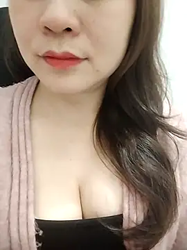 Snapshot of Girl_Shy2000 chatting on 03.04.26 Girl Shy2000 online show from 03.04.26