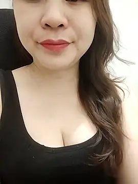 Snapshot of Girl_Shy2000 chatting on 03.26.26 Girl Shy2000 online show from 03.26.26