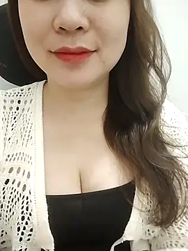 Snapshot of Girl_Shy2000 chatting on 04.01.26 Girl Shy2000 online show from 04.01.26