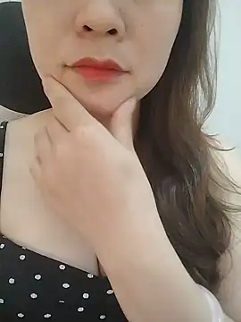 Girl Shy2000 online show from 05.17.26