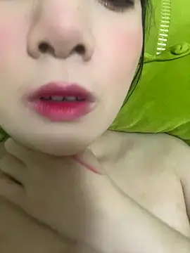 Snapshot of Xdouyaa chatting on 10.06.25 Xdouyaa online show from 10.06.25