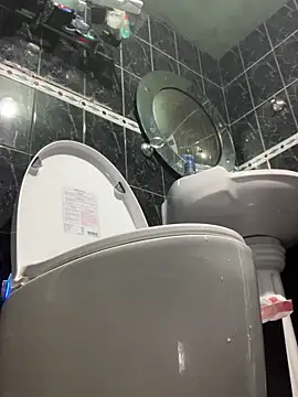 Moisesjrtapia online show from 04.12.26