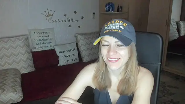 Tiffany Bates online show from 11.11.25