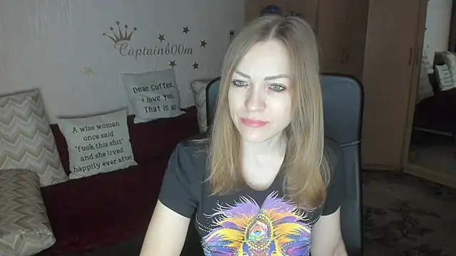 Tiffany Bates online show from 12.04.25