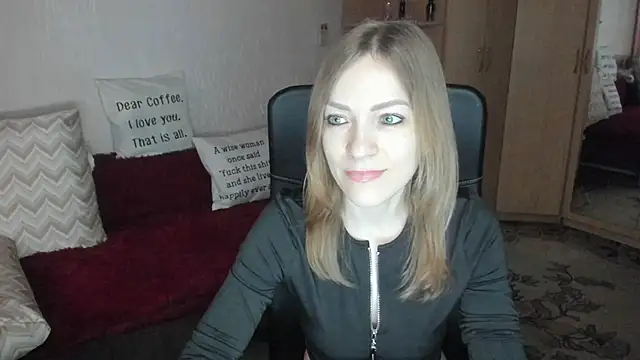 Tiffany Bates online show from 04.01.26