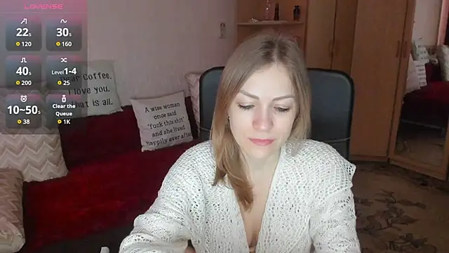 Tiffany Bates online show from 04.15.26