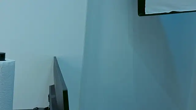 MilaYumi online show from 10.09.25