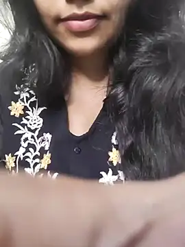 Snapshot of Miss_Rose__ chatting on 09.30.25 Miss Rose online show from 09.30.25