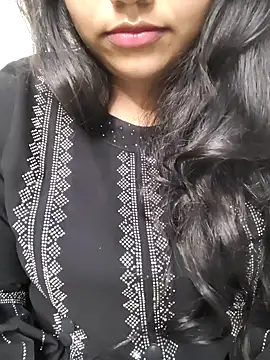 Snapshot of Miss_Rose__ chatting on 10.13.25 Miss Rose online show from 10.13.25