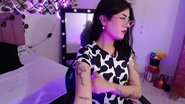 isa bunny18 online show from 11.08.25