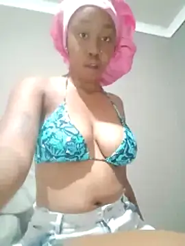 Snapshot of stunna-gir chatting on 12.16.25 stunna-gir online show from 12.16.25