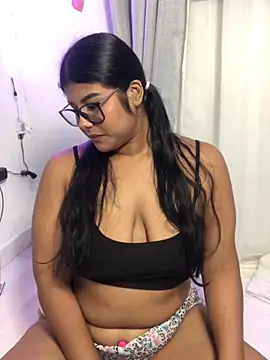 AnaBrowmn online show from 04.18.26