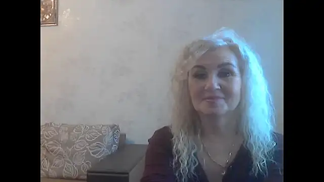 Snapshot of LadySexyBlond chatting on 07.14.26 LadySexyBlond online show from 07.14.26