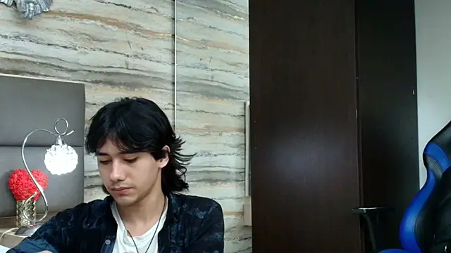 Lovers 21 online show from 04.01.26