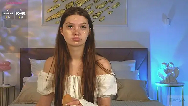 Nicole Broown  online show from 10.17.25