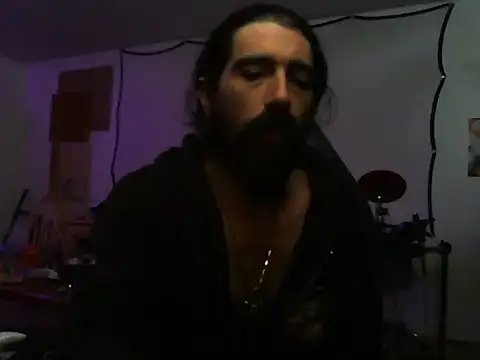 Neekaleek89 online show from 10.24.25