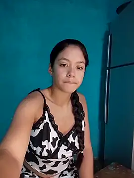 Snapshot of fabulousgirl chatting on 10.25.25 fabulousgirl online show from 10.25.25