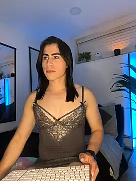 emilycolte online show from 10.20.25