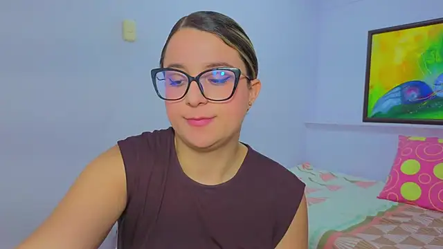 Snapshot of katiaa_lovv chatting on 05.27.26 katiaa lovv online show from 05.27.26
