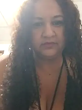 MEYBELLATINA online show from 09.29.25